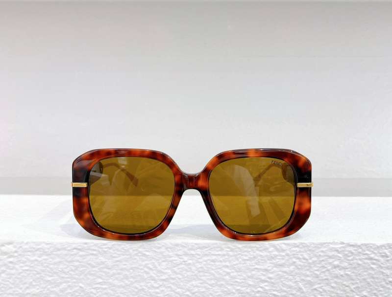 Picture of Fendi Sunglasses _SKUfw54064974fw